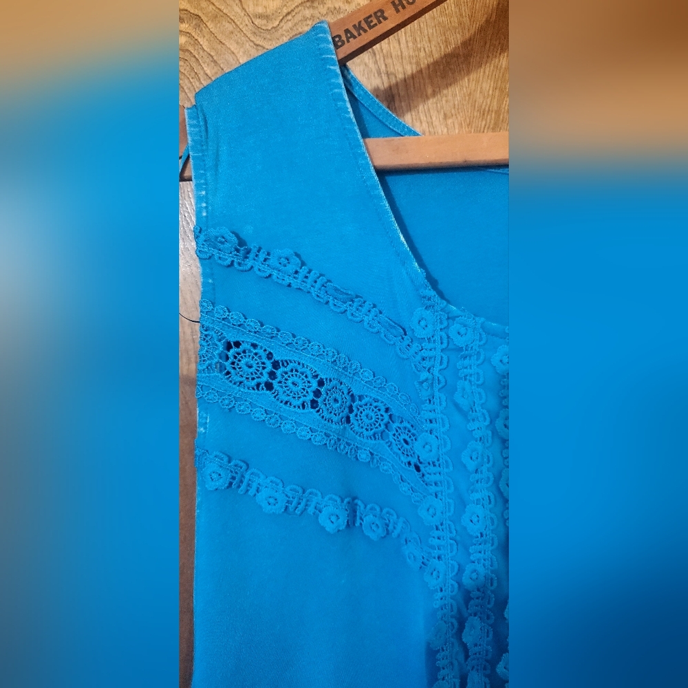 NWOT Mineral Washed Lace Embellished Sleeveless Top - Picture 4 of 7